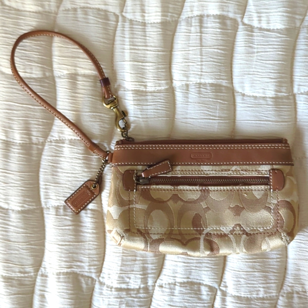 Coach wristlet